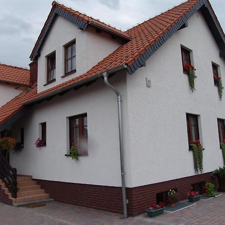 Pensjonacik Graven Apartamento Nidzica Exterior foto