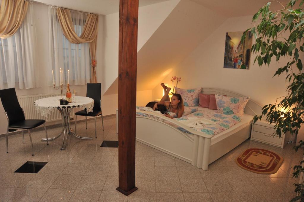 Pensjonacik Graven Apartamento Nidzica Exterior foto